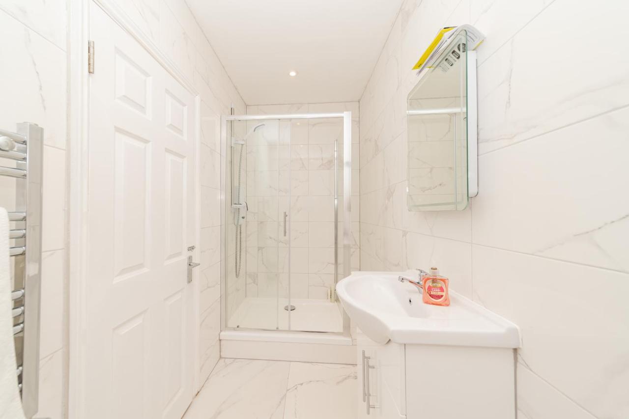 2Cq*Morden Studio Flat *Moments Away From Brighton Seafront Apartamento Exterior foto